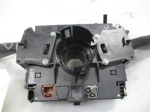 Headlight switch CITROËN C3 I (FC_, FN_) 1.4 HDi | BP24013920I24 