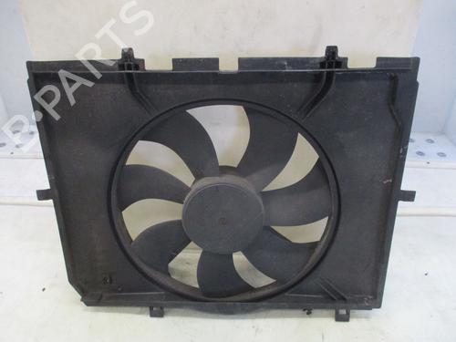 Used Radiator fan MERCEDES-BENZ E-CLASS (W210) E 220 CDI (210.006) (125 hp) 32178247