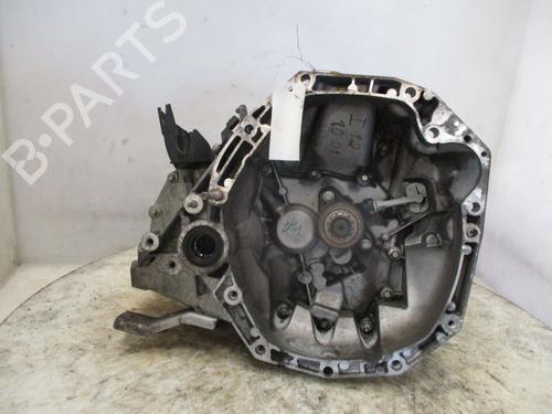 Used Gearbox RENAULT CLIO III (BR0/1, CR0/1) 1.5 dCi (75 hp) 25590999