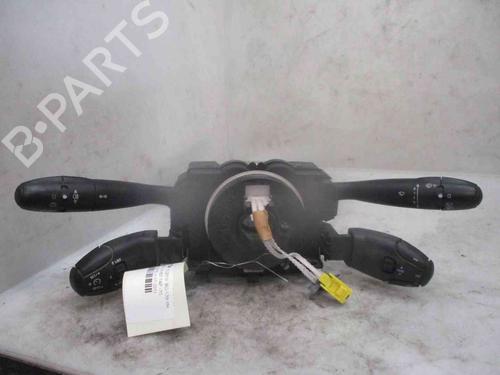 Used Headlight switch PEUGEOT 206+ (2L_, 2M_) 1.4 HDi eco 70 (68 hp) 26622992