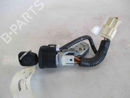 Used Ignition barrel TOYOTA AYGO (_B1_) 1.0 (KGB10_, KGB10R) (68 hp) 26624213