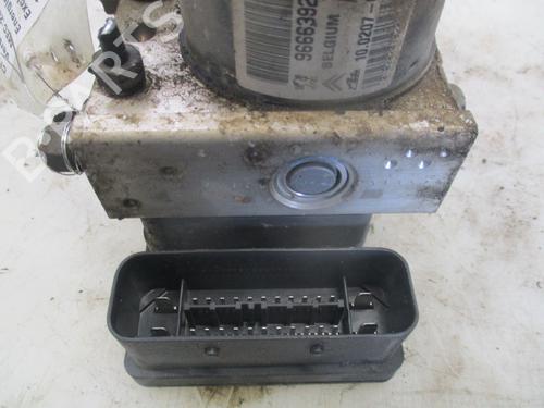 ABS pump CITROËN C3 II (SC_) 1.6 HDi | BP39179038M43 - Image 3