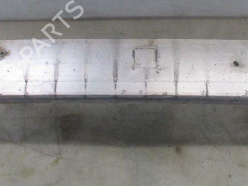 Used Front bumper reinforcement Front bumper reinforcement 39624209 39624209
