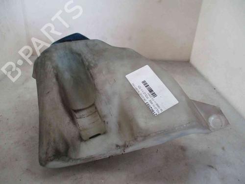 Used Windscreen washer tank VW POLO (6N2) 1.0 (50 hp) 19719988