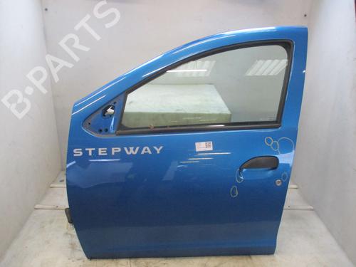 Dør venstre foran DACIA SANDERO II TCe 90 (B8M1, B8MA, B8AC) (90 hp) 30365070