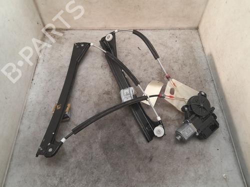 Rudehejsemekanisme Højre foran VW POLO V (6R1, 6C1) 1.6 TDI | BP28284504C23 