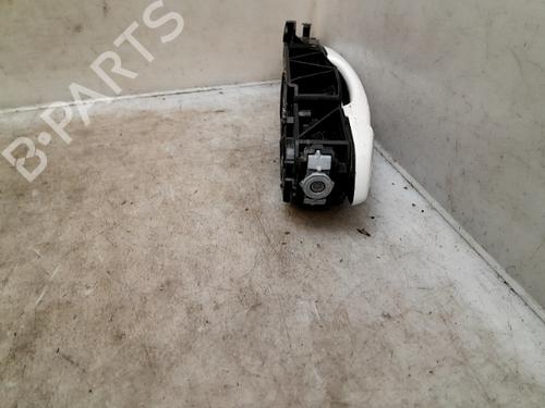 Rear left exterior door handle PEUGEOT 3008 II SUV (MC_, MR_, MJ_, M4_) 1.6 THP 165 (M45GYW, M45GZW, M45GYV) | BP24013802C130