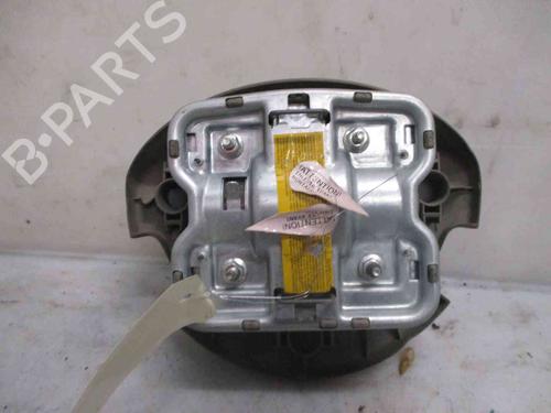 Driver airbag RENAULT CLIO III (BR0/1, CR0/1) 1.5 dCi (BR17, CR17) | BP19716695C9 