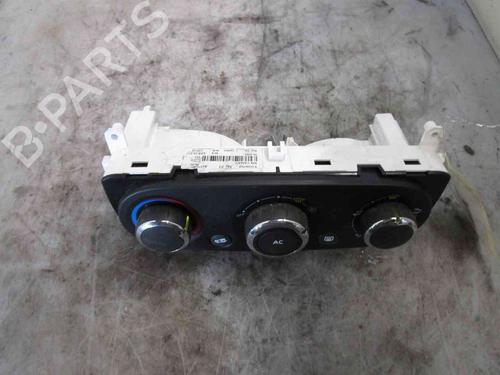 Used Climate control RENAULT CLIO IV (BH_) 1.5 dCi 90 (90 hp) 19718053