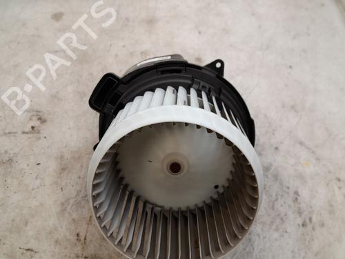 Used Heater blower motor RENAULT CAPTUR II (HF_) TCe 100 (HFMT) (101 hp) 29379719