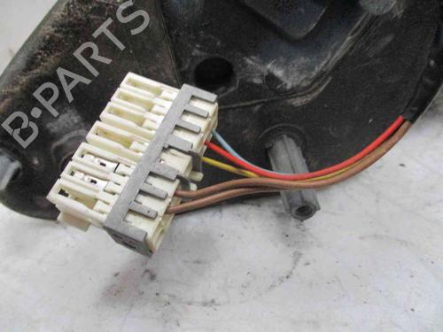 Right mirror PEUGEOT 406 (8B) 2.1 TD 12V | BP19722618C27 