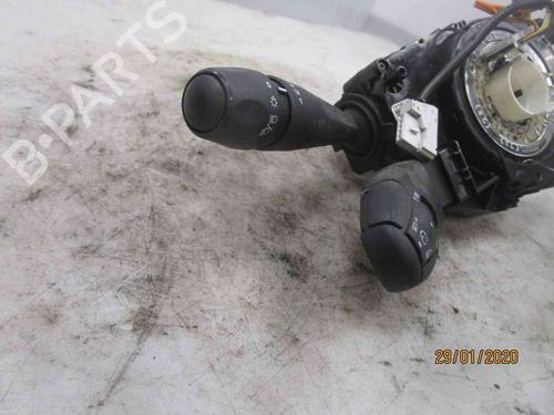 Headlight switch PEUGEOT 208 I (CA_, CC_) 1.2 VTI 82 | BP19714008I24