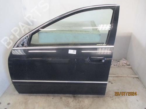 Used Left front door PEUGEOT 607 (9D, 9U) 2.2 HDi (170 hp) 26635775