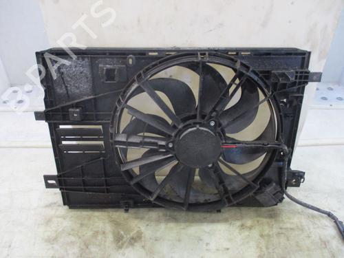 Used Radiator fan PEUGEOT 3008 II SUV (MC_, MR_, MJ_, M4_) 1.5 BlueHDi 130 (131 hp) 31842730