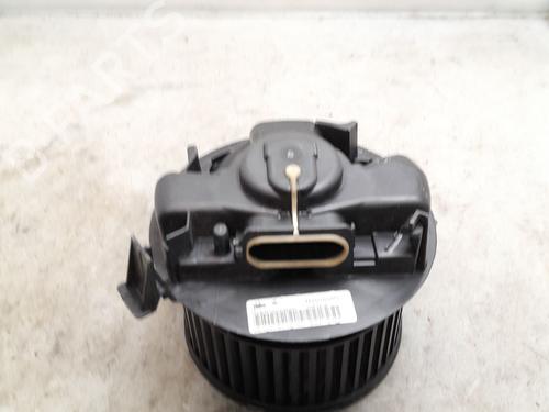 Used Heater blower motor Heater blower motor RENAULT TWINGO II (CN0_) 1.5 dCi 90 (86 hp) 32689572 32689572