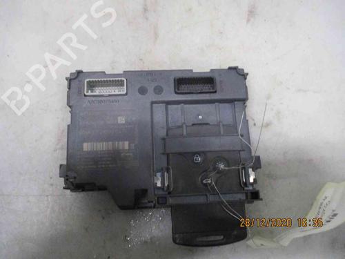Used Card reader RENAULT CLIO IV (BH_) 1.5 dCi 90 (90 hp) 19717083