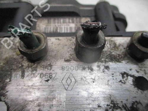 Used ABS pump RENAULT CLIO III (BR0/1, CR0/1) 1.2 16V (BR02, BR0J, BR11, CR02, CR0J, CR11) (75 hp) 19721871