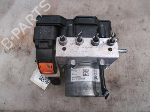 ABS pump PEUGEOT 3008 II SUV (MC_, MR_, MJ_, M4_) 2.0 BlueHDi 150 (MJAHXH, MJAHXV, MJAHXG, MJAHSH, MJAHRH,... | BP26121300M43 