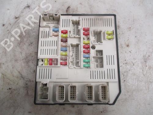 Used Fuse box Fuse box 37861506 37861506