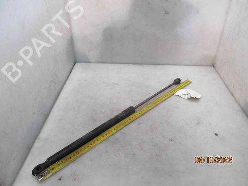 Used Tailgate lift support MERCEDES-BENZ B-CLASS Sports Tourer (W245) B 200 CDI (245.208) (140 hp) 24009243