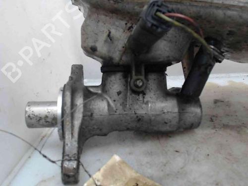 Used Brake master cylinder PEUGEOT 1007 (KM_) 1.6 HDi (109 hp) 21833044