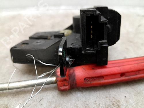 Tailgate lock NISSAN MICRA III (K12) 1.5 dCi | BP24013846C101 