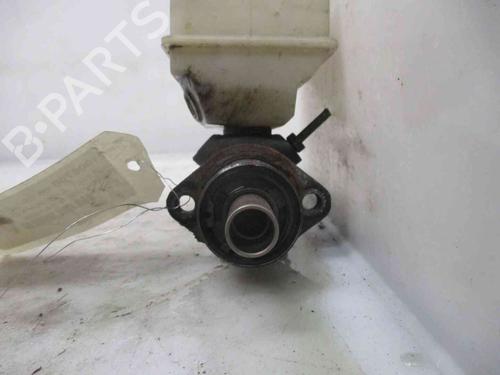 Used Brake master cylinder RENAULT LAGUNA I (B56_, 556_) 1.8 (95 hp) 19734947