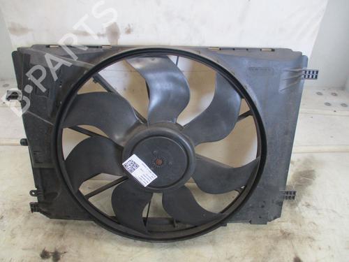 radiator-fan-mercedes-benz-c-class-w204-2007-2008-2009-2010-2011-2012-2013-2014-2015-34045737 main image