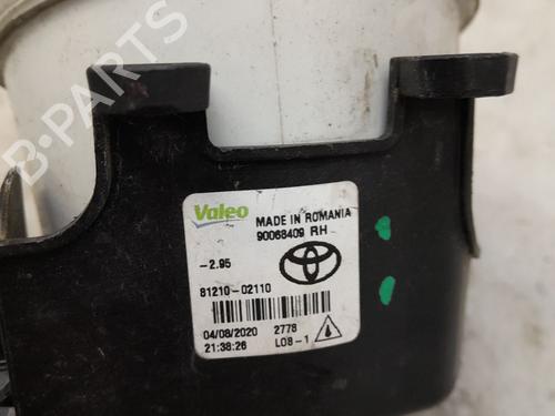 Right front fog light PEUGEOT 108 1.0 VTi 72 | BP31820258C31 