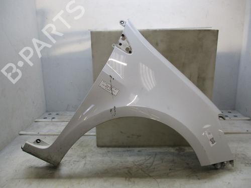 Used Right front fenders RENAULT CLIO III (BR0/1, CR0/1) [2005-2014]  24304423