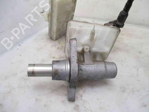Brake master cylinder PEUGEOT 5008 (0U_, 0E_) 1.6 HDi | BP21819263M77 
