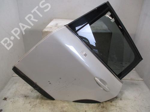 Porta trás esquerda PEUGEOT 2008 I (CU_) 1.6 BlueHDi 120 (120 hp) 30629090