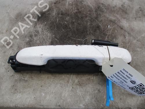 Used Rear left exterior door handle TOYOTA YARIS (_P13_) [2010-2020]  25591033