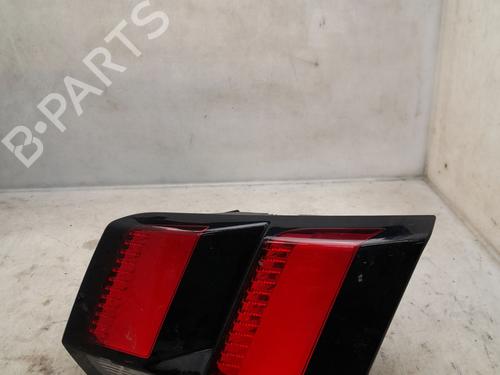 Used Right taillight PEUGEOT 3008 II SUV (MC_, MR_, MJ_, M4_) 1.2 THP/ PureTech 130 (MRHNSM, MRHNSU, MRHNSJ, MRHNYW,... (131 hp) 29642822
