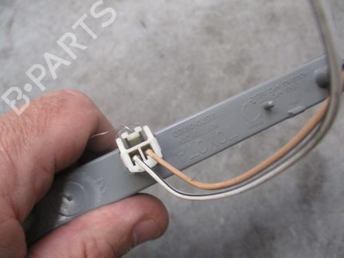 Third brake light TOYOTA YARIS (_P9_) 1.4 D-4D (NLP90_, NLP90R) | BP27330768L11 