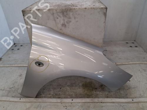 Used Right front fenders Right front fenders 37273306 37273306