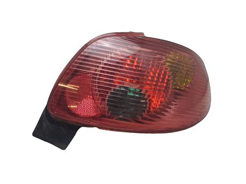 Used Right taillight Right taillight PEUGEOT 206 Hatchback (2A/C) 1.4 HDi eco 70 (68 hp) 40093866 40093866