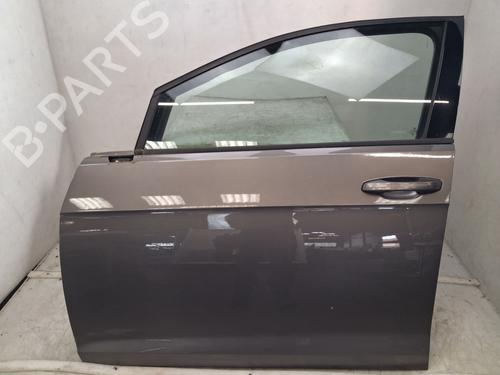 Used Left front door Left front door 38545175 38545175