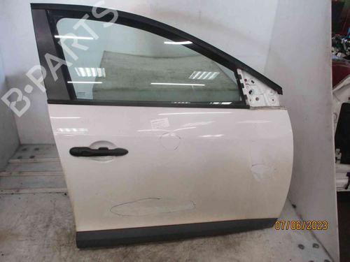 Used Right front door RENAULT MEGANE III Hatchback (BZ0/1_, B3_) 1.5 dCi (BZ0C) (90 hp) 26630565