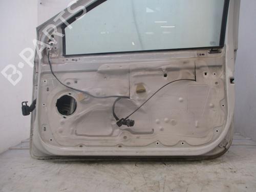 Right front door RENAULT CLIO III (BR0/1, CR0/1) 1.5 dCi (BR17, CR17) | BP29756401C3 