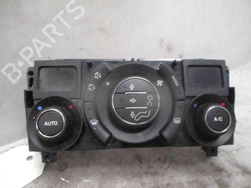Used Climate control PEUGEOT 3008 I MPV (0U_) 1.6 HDi (109 hp) 19739641