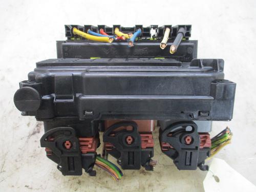 Fuse box CITROËN C2 (JM_) 1.1 | BP31865033E1