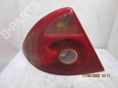 Used Left taillight FORD MONDEO III Saloon (B4Y) 1.8 16V (110 hp) 19711668