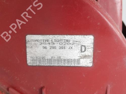 Right taillight PEUGEOT 607 (9D, 9U) 2.7 HDi 24V | BP31865056C35 