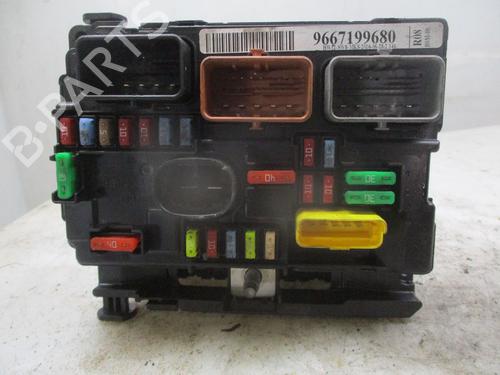 Used Fuse box CITROËN C3 II (SC_) 1.6 BlueHDi 75 (75 hp) 30187187