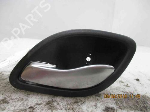Used Rear left interior door handle RENAULT ESPACE IV (JK0/1_) 2.2 dCi (JK0H) (150 hp) 26621484