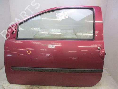 Used Left front door RENAULT TWINGO II (CN0_) 1.2 16V (CN04, CN0B) (75 hp) 31983975
