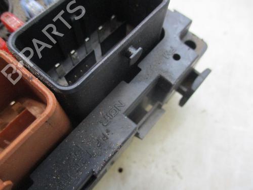 Fuse box CITROËN C4 Picasso I MPV (UD_) 1.6 HDi | BP30884318E1
