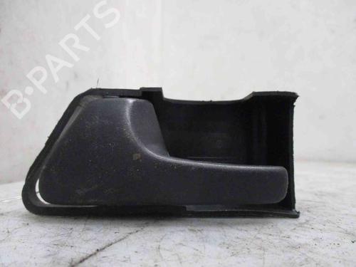 Used Front left interior door handle VW GOLF III (1H1) 1.8 (90 hp) 26631927