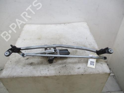 Used Front wipers mechanism DACIA SANDERO II 1.5 dCi 75 / Blue dCi 75 (B8JW, B8M4, B8AH, B8M7, B8M6) (75 hp) 24971694